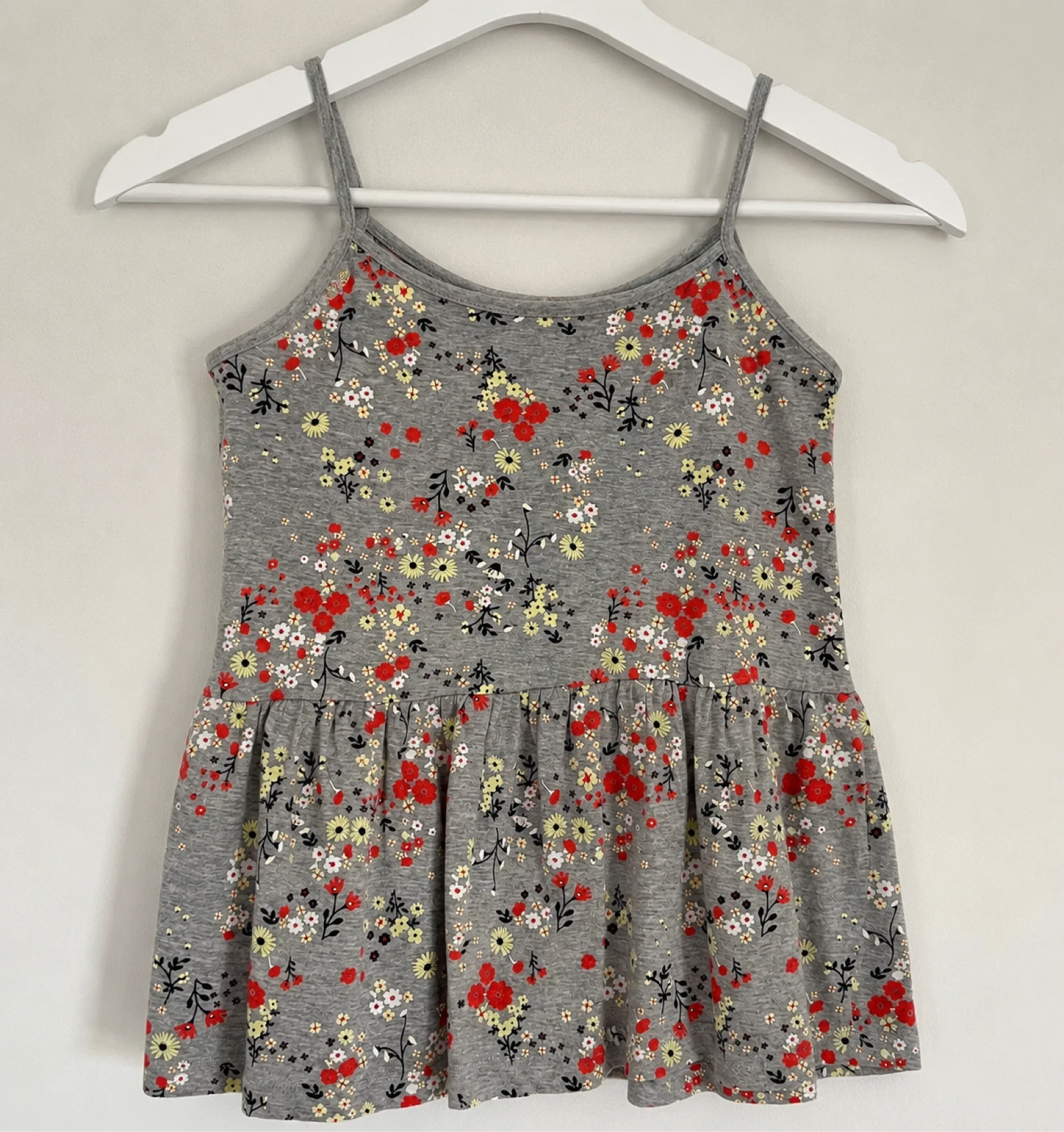 1€ camiseta tirantes finos talla S 